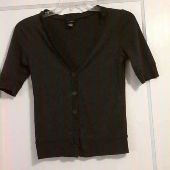 Rue 21 button up shirt
