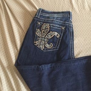 Miss Me boyfriend Capri jeans