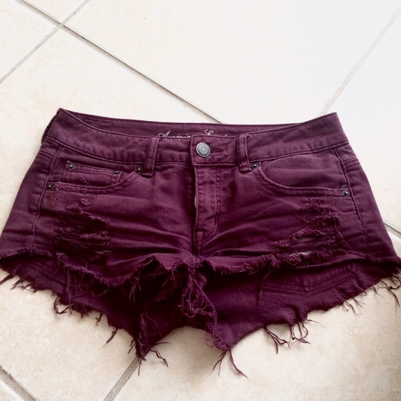 American eagle party short in maroon