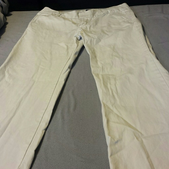 Gap khakis