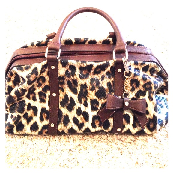 Charming Charlie leopard satchel