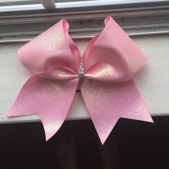 Bows - Picture 2 of 2