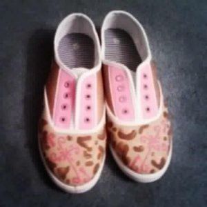 Leopard print Custom Shoes!