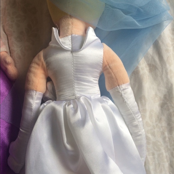 DISNEY PRINCESS DOLLS - Picture 3 of 4