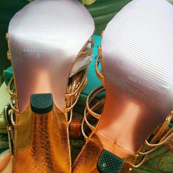 Gomax rose gold snake skin strappy heels - Picture 4 of 4