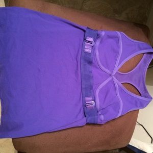Lululemon tank size 6