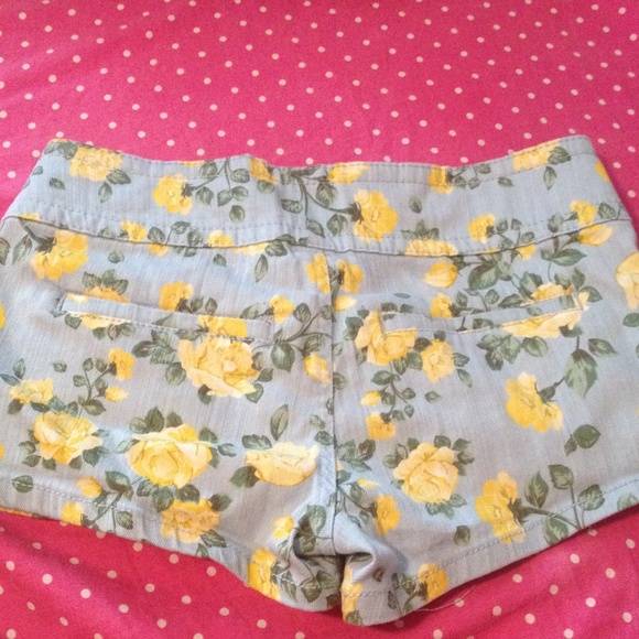 Yellow Flower Shorts - Picture 2 of 2