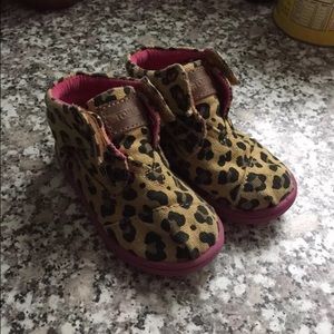 Toddler cheetah print Tom bota