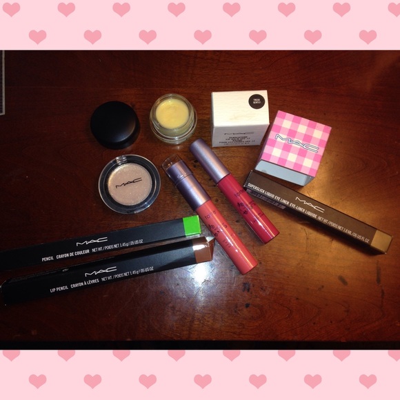 MAC & TARTE MAKEUP BUNDLE LIPS & EYES