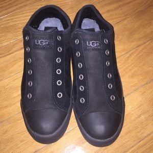 Black Ugg Gym Shoes