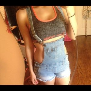 Short overalls
