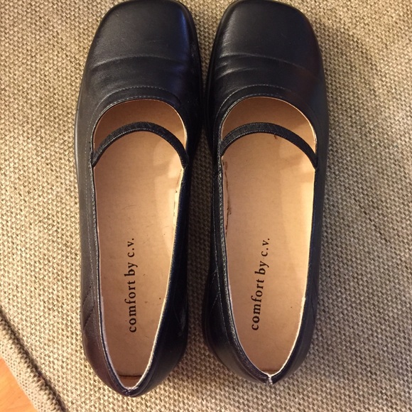 Black flats