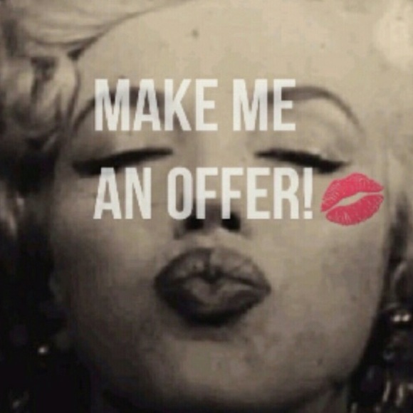 💋SALE💋 Make Me An Offer On Anything! - Picture 1 of 1