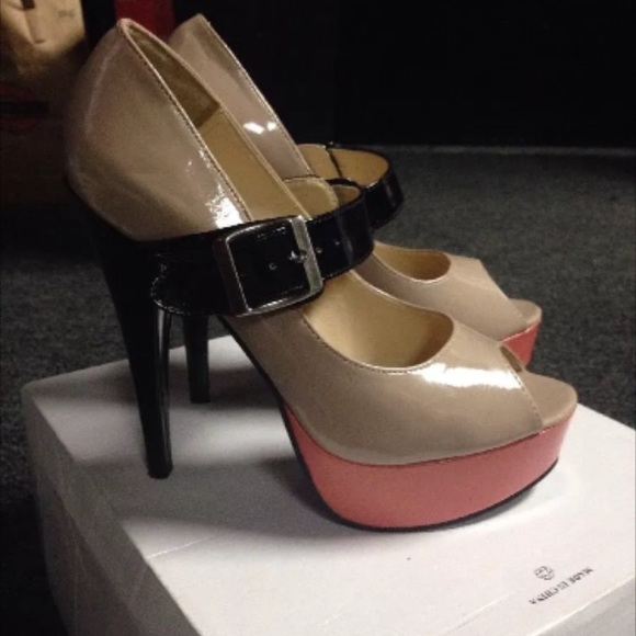 🎈Sold🎈Steve Madden Patent Leather MaryJane