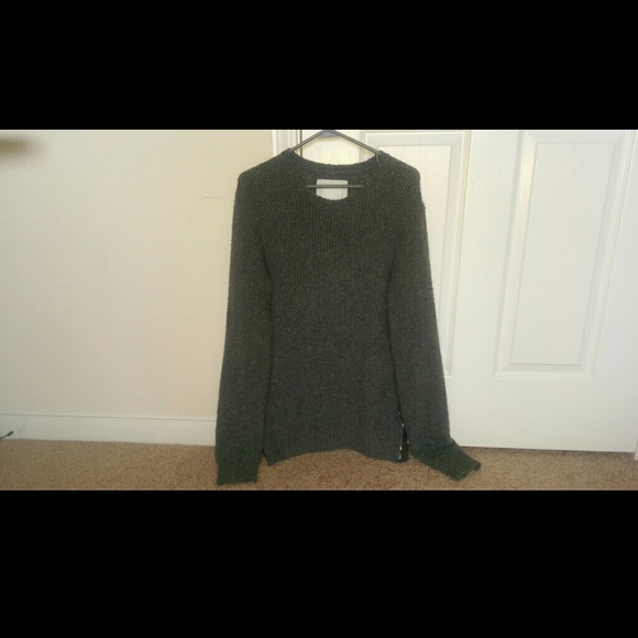 Reign + Storm sweater