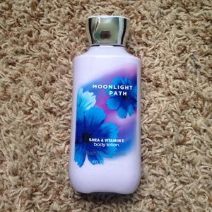 Bath and body works - moonlight path lotion