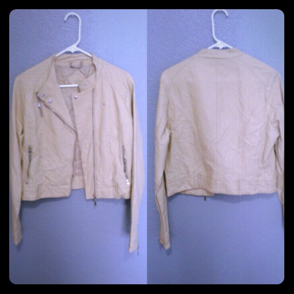 Tan Colored Polyester Jacket