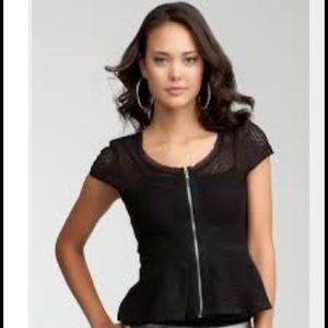 💥Bebe Mesh Peplum Top💥