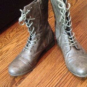 Green combat boots