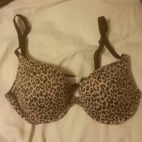 Leapord vs bra