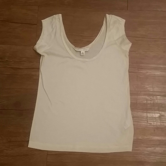 Off white t shirt and demask tank bundle!