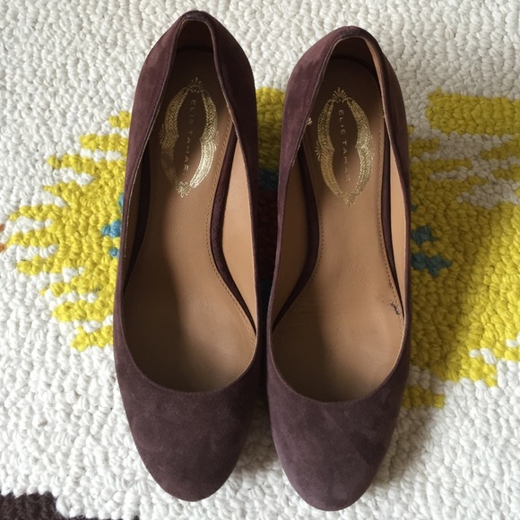 Elie Tahari Suede Wedge Shoes - Picture 3 of 3