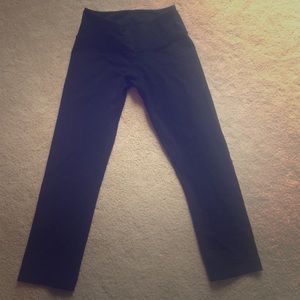 Lululemon capris