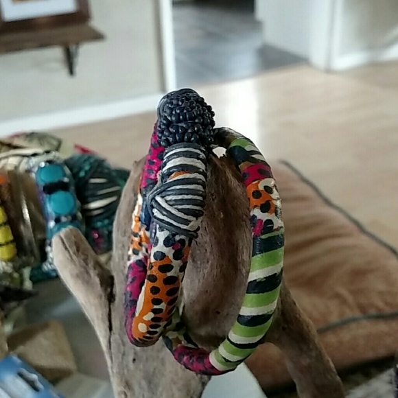 Wrapped Bangle - Picture 2 of 4