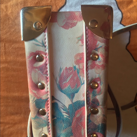 Baggage by Jeffrey Campbell! - Picture 4 of 4