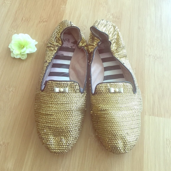 Henri Bendel gold slippers⭐️
