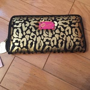 Betsy Johnson Gold Cheetah Wallet