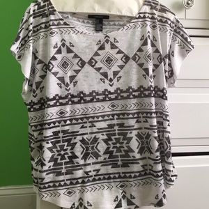Forever 21 tee