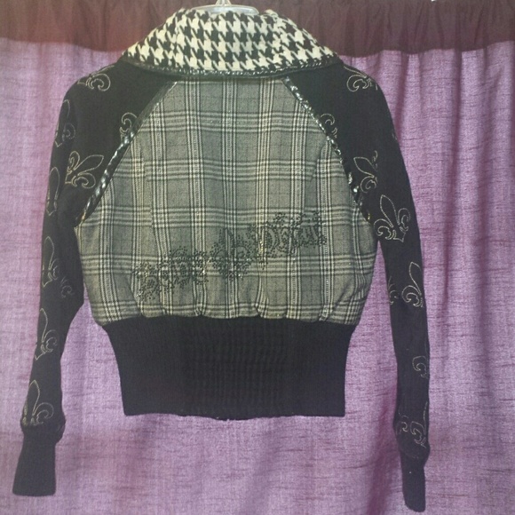 Jacket - Picture 2 of 3