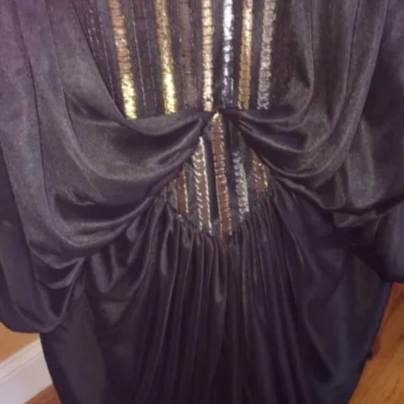 Sold - Picture 2 of 4