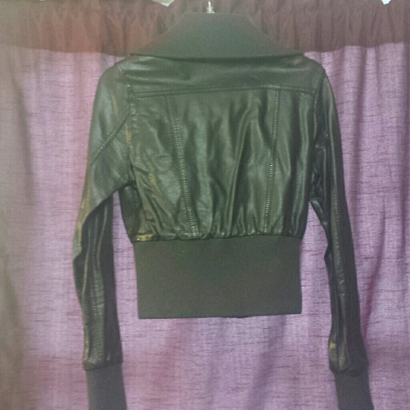 Jacket - Picture 2 of 3