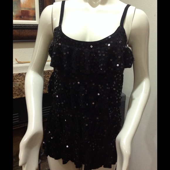 INC. International Concepts Top - Picture 2 of 4