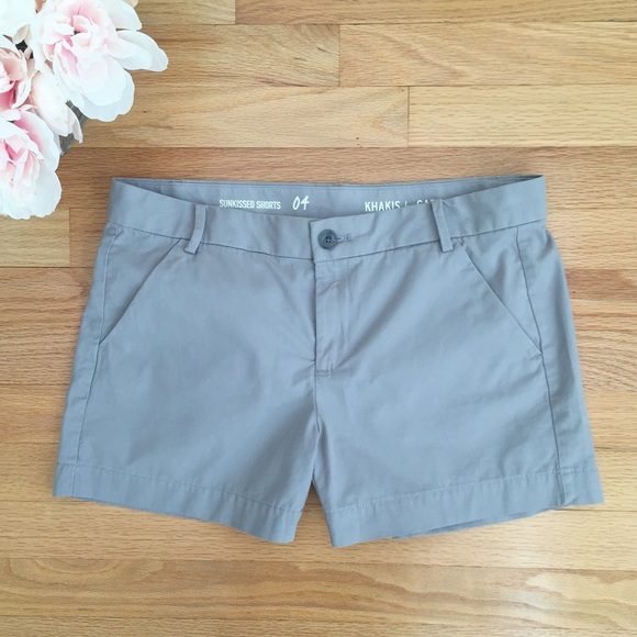 GAP Pants - GAP | Gray Sunkissed Shorts NWOT