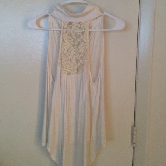 White - Picture 2 of 3