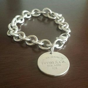 HOLD** 925 Tiffany & Co. Bracelet