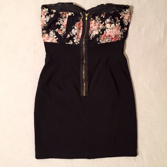 Floral tube dress - Picture 2 of 4