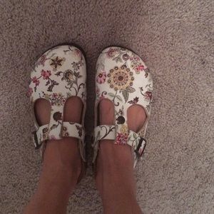 Very cute Papillio from Birkenstock clogs