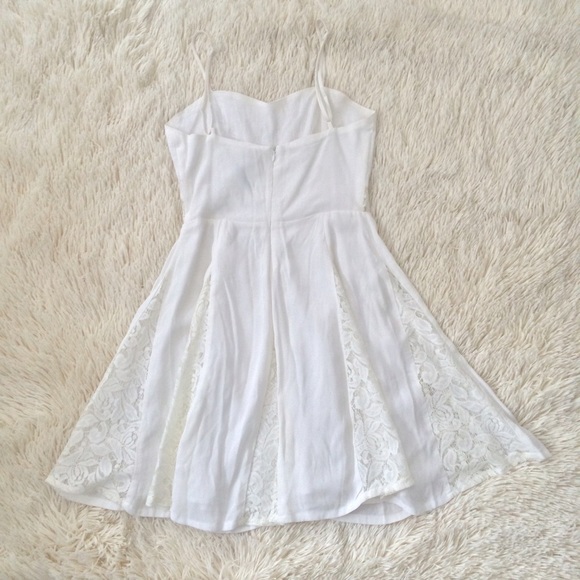 🚫SOLD: NWT LF First Date Dress 🚫 - Picture 2 of 3