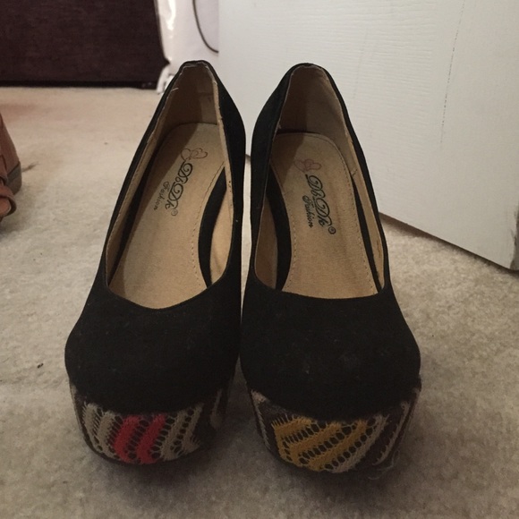 Shoes - Wedges
