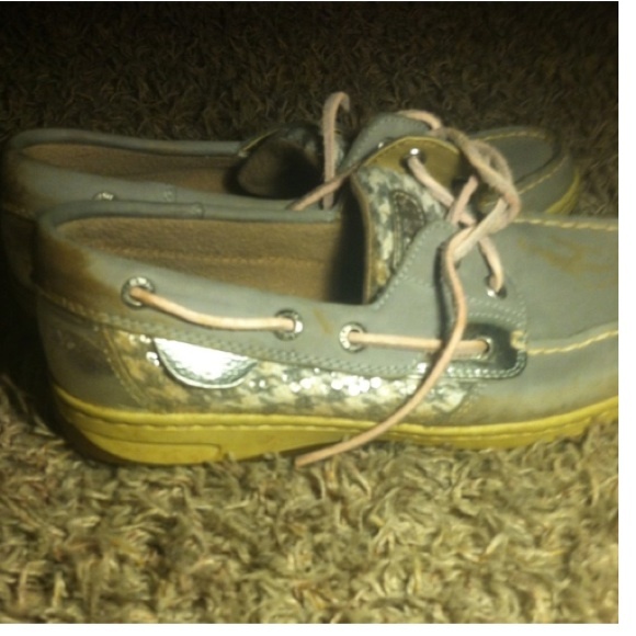 Grey sperrys - Picture 3 of 3
