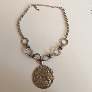 Silver chunky necklace