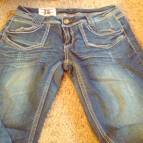 1st Kiss jeans, size 11 flare! Worn a few times.