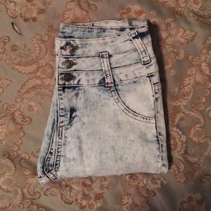 High wasted skinny jeans