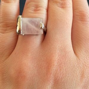 Darling Pink Stone Ring Similar To Rose Quartz 💗