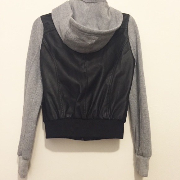 βSOLDβ Urban Outfitters Mixed Media Jacket - Picture 3 of 3