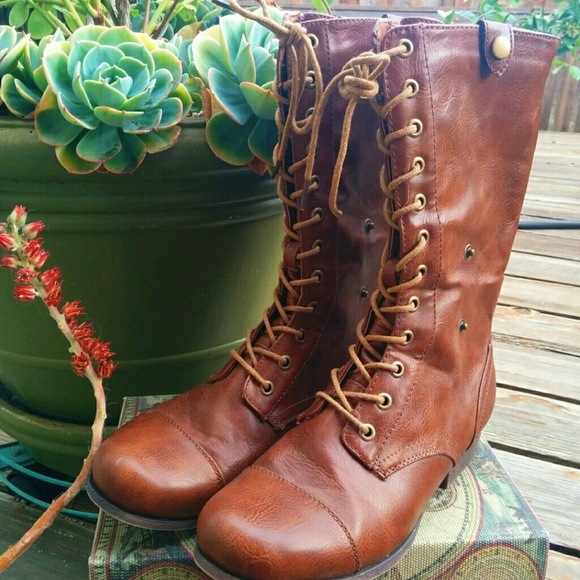 Forever 21 brown lace up boots
